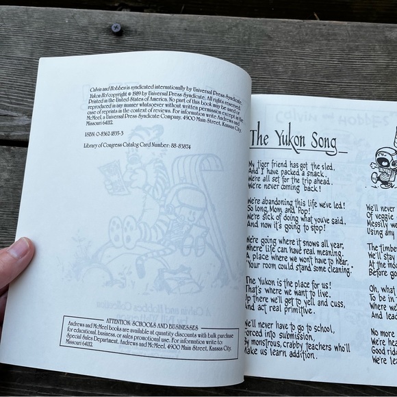 Calvin & Hobbes 3 Book Vintage Collection By Bill Watterson - Picture 8 of 16